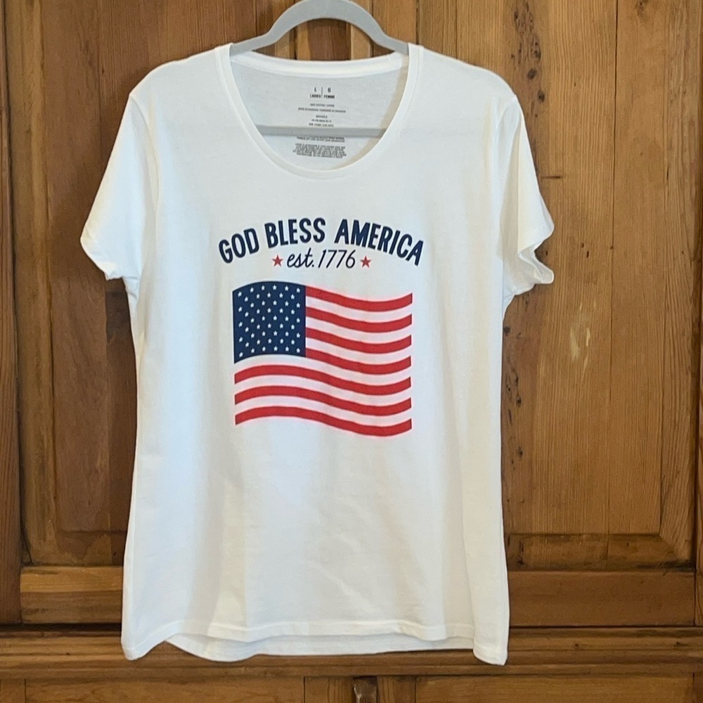 God Bless American 1776 American Flag 🇺🇸 💯 Cotton Short Sleeve Crew T Sh…